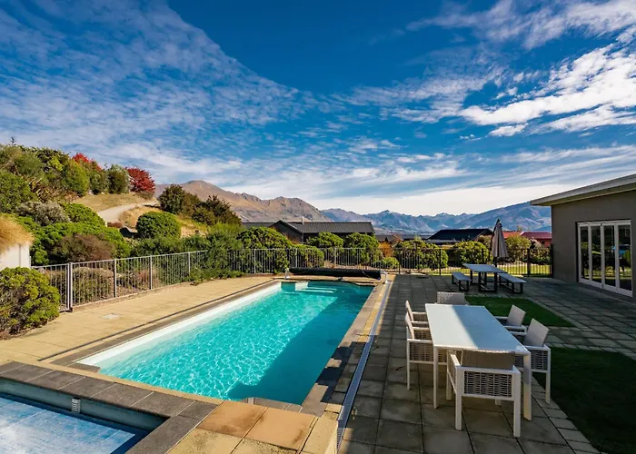 Treble Cone Views - 2 Bedroom *